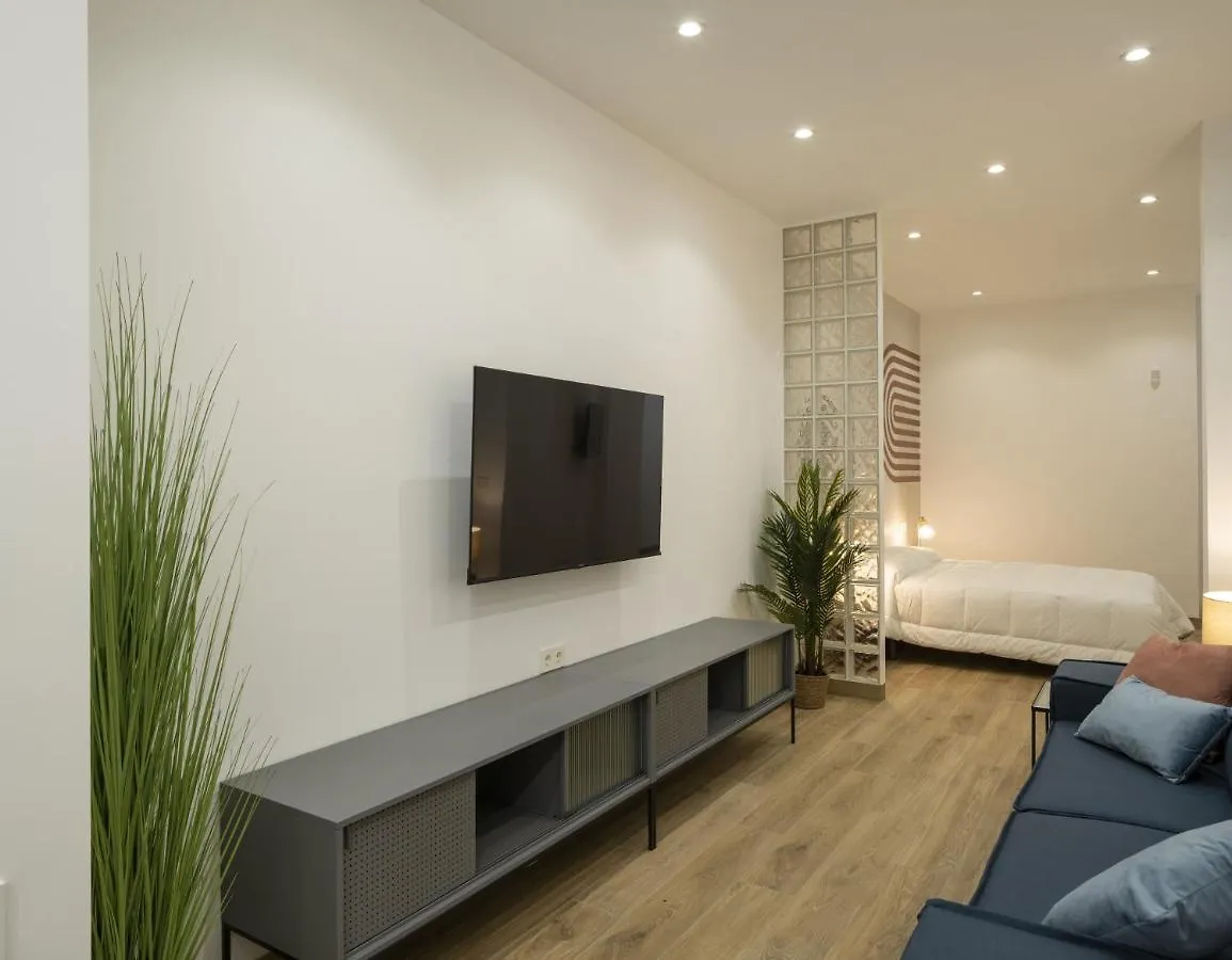 Apartamentos Mª Luisa De Dios, By Daimar Granada