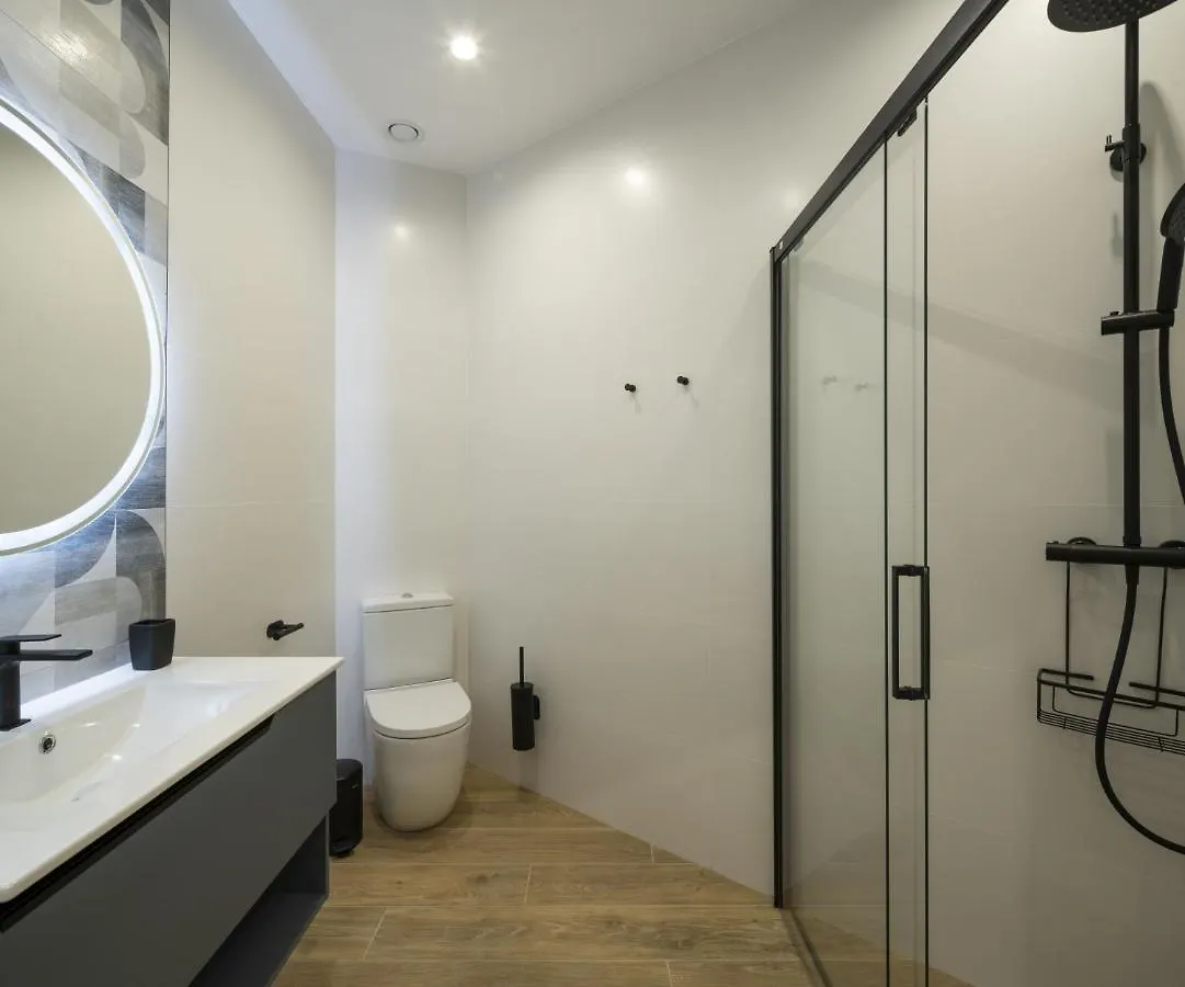 Apartamentos Mª Luisa De Dios, By Daimar Granada