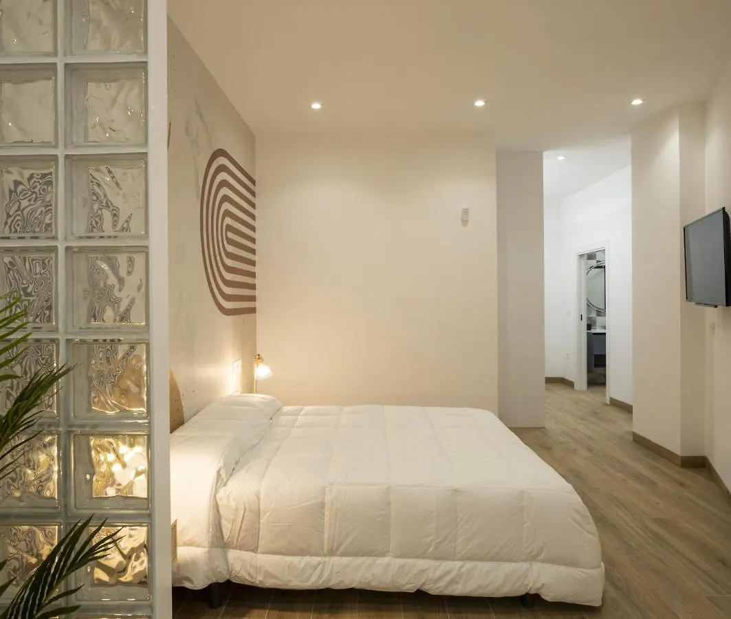 Apartamentos Mª Luisa De Dios, By Daimar Granada