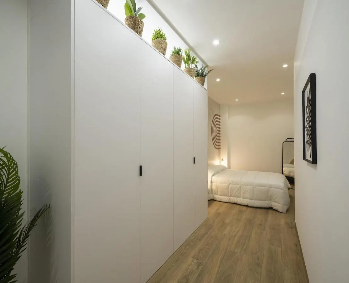 Apartamentos Mª Luisa De Dios, By Daimar Granada